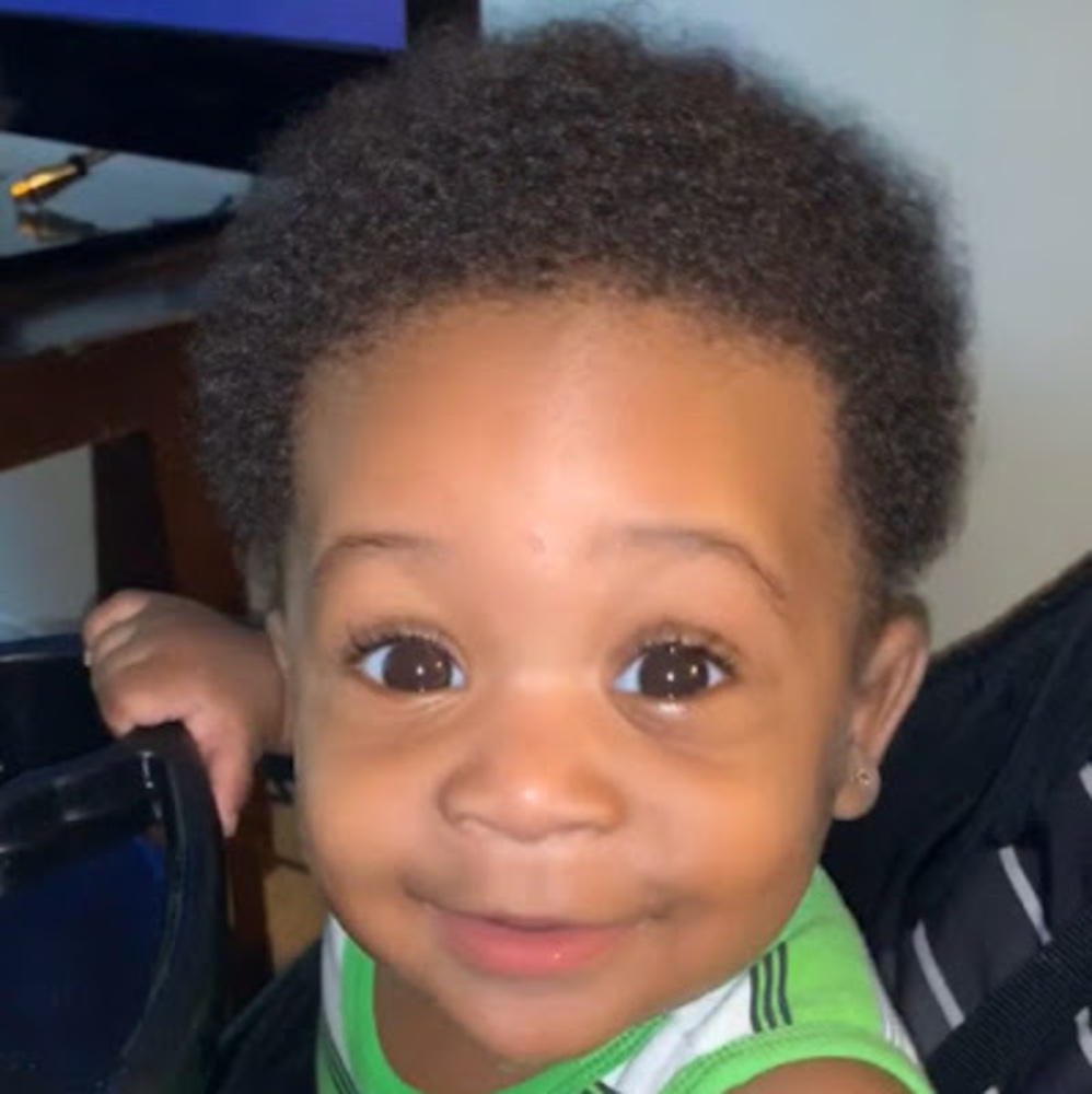 Meet your Posher, Najaila